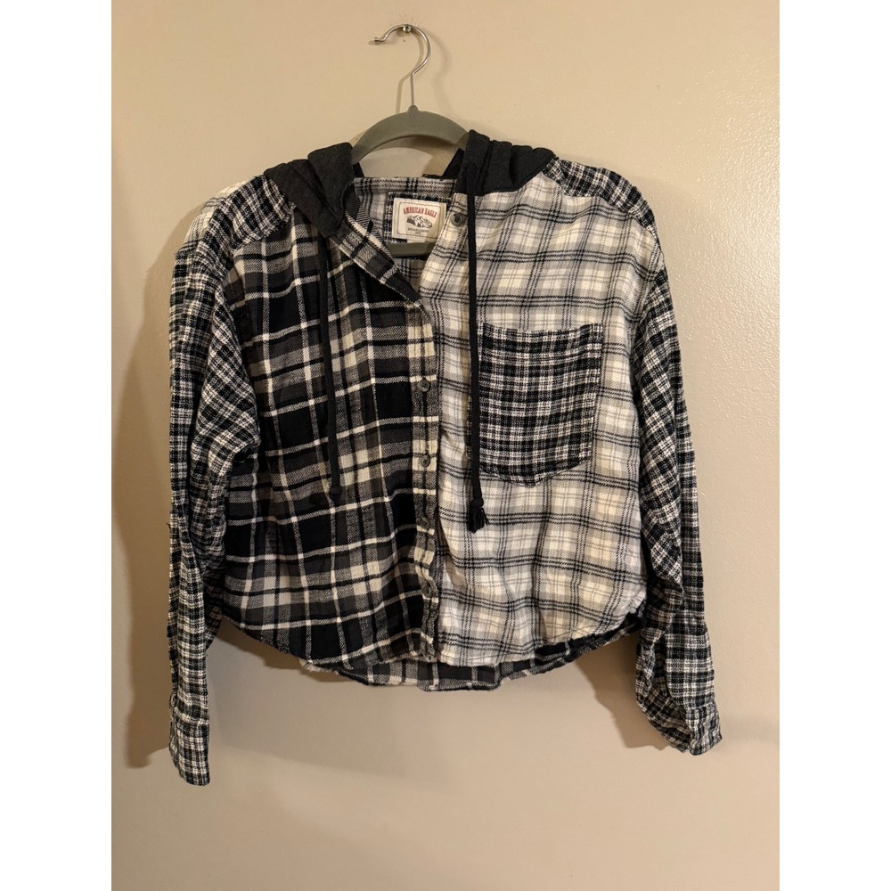 American Eagle Mixed Plaid Hooded Flannel Shirt Black White Distressed Small
